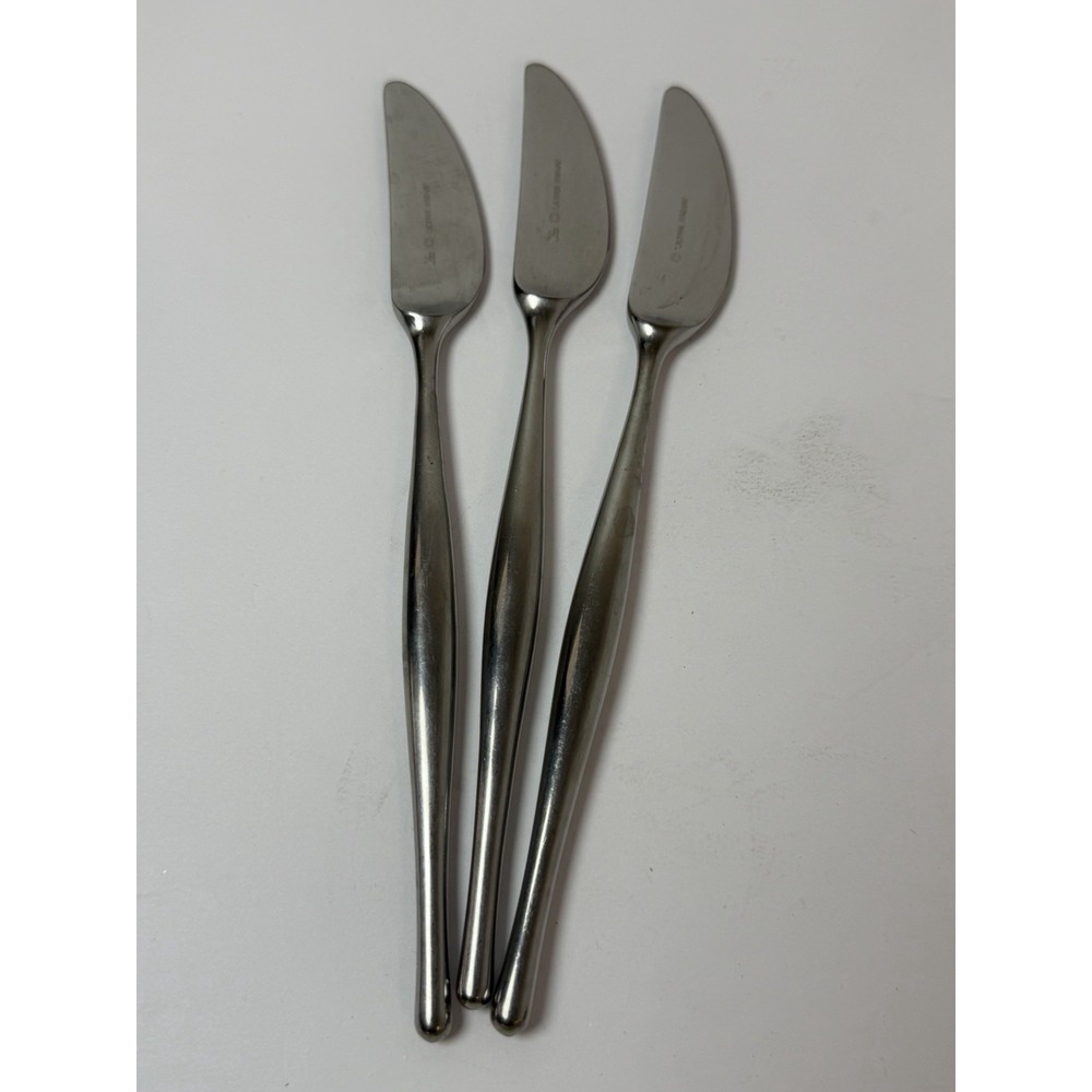 Lauffer by Towle Stainless 18/8 Norway DESIGN 3 - 3 Dinner Knives 8 1/4"